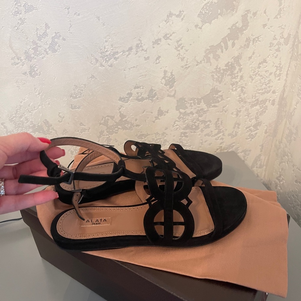 Alaia sandals